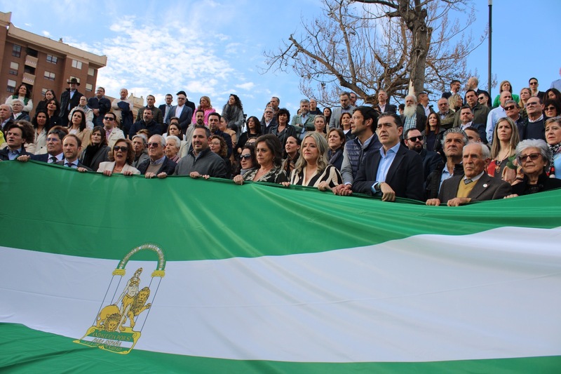 Domínguez celebra el 28F con la alegría de que “hayamos recuperado el orgullo de ser andaluz”