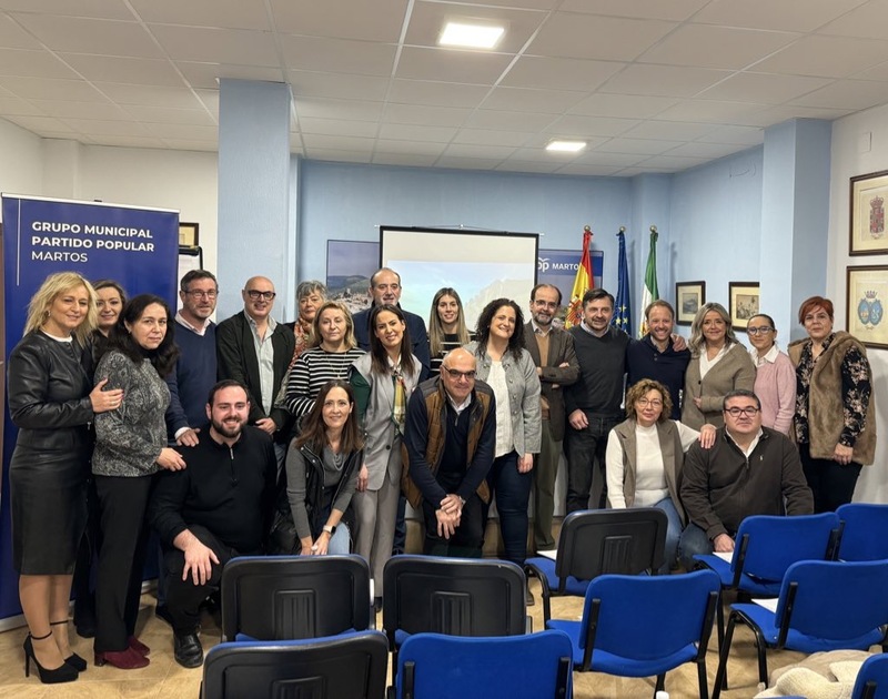 Martín, desde Martos: “Hoy, cuando se pregunta a los andaluces qué partido visualizan al ver la bandera de Andalucía, la respuesta es el Partido Popular”