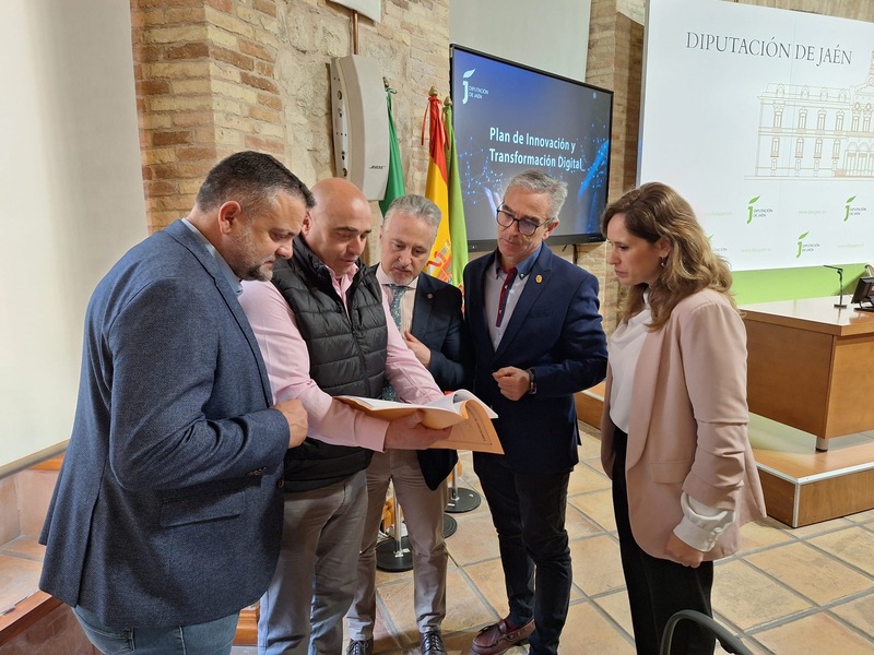 El PP valora el nuevo modelo de tramitación electrónica, pero pide a Diputación agilidad y pedagogía “para que no provoque más de un quebradero de cabeza y nadie se quede atrás”