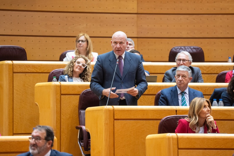 Javier Márquez a Sara Aagesen: “Servir a la gente es un honor, pero servirse de la gente es una vergüenza”