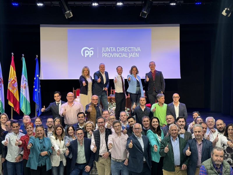 Domínguez presenta la estrategia del PP de Jaén para las elecciones europeas “donde la provincia se juega mucho, empezando por la PAC”