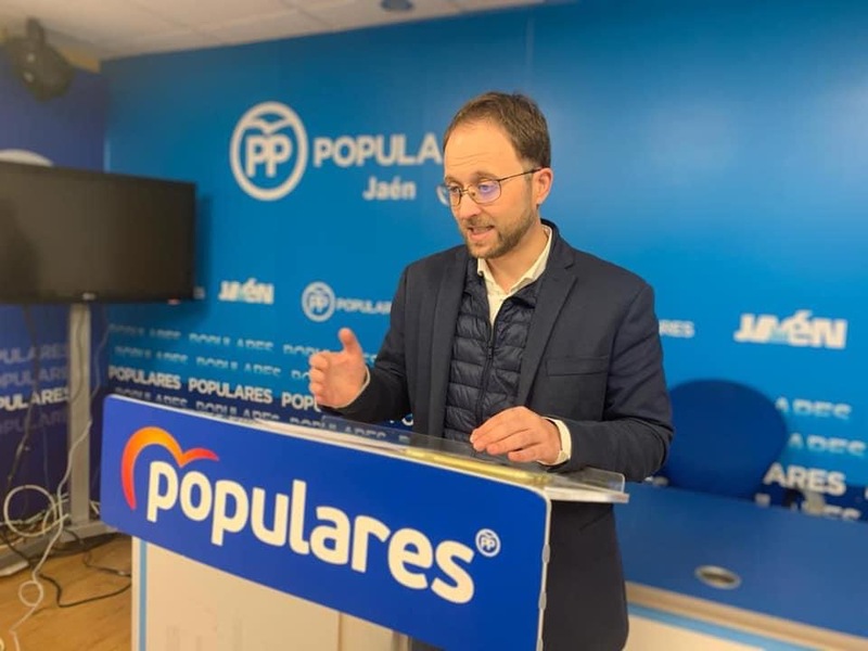 El PP de Jaén señala que mientras Juanma Moreno asume los datos y trabaja para mitigar la crisis económica, “el PSOE no parece estar dispuesto a arrimar el hombro y solo priorizan sus agendas ideológicas”