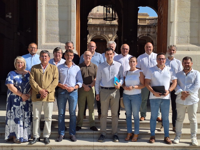 Los alcaldes y alcaldesas del PP claman ante la degeneración del Consejo de Alcaldes: “Para ser saco de boxeo no nos prestamos”