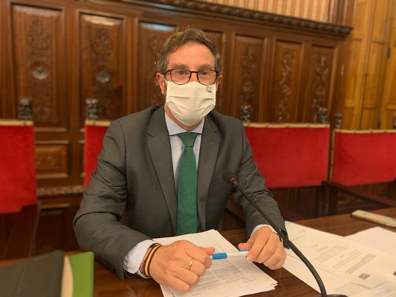El PP critica que no haya llegado “ni un céntimo de los 11 millones de fondos europeos prometidos por Reyes para el año 2021”