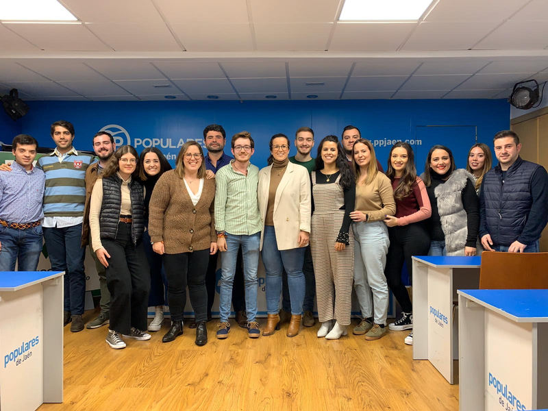 Nuevas Generaciones aplaude que Juanma Moreno apueste firmemente “por los jóvenes y el campo jiennense” 