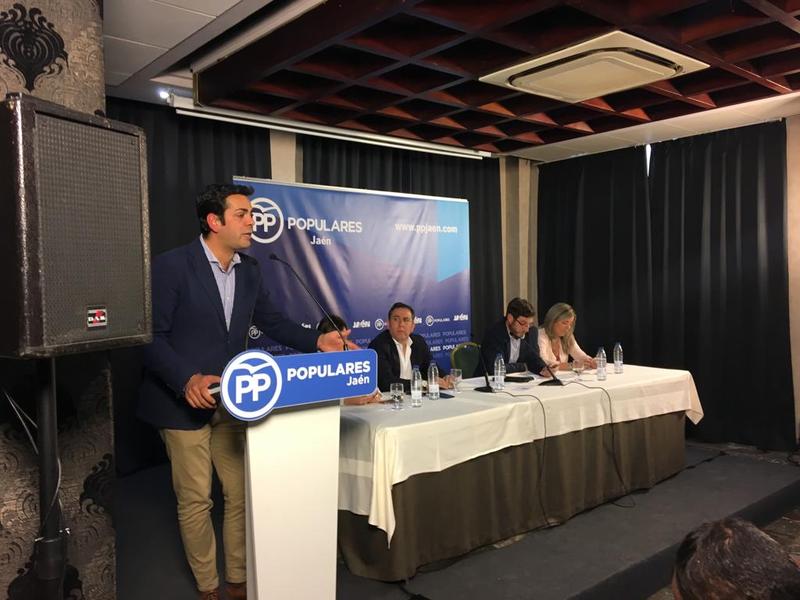 Requena llama a todos a “trabajar fuerte y unidos” de cara a las próximas citas con las urnas