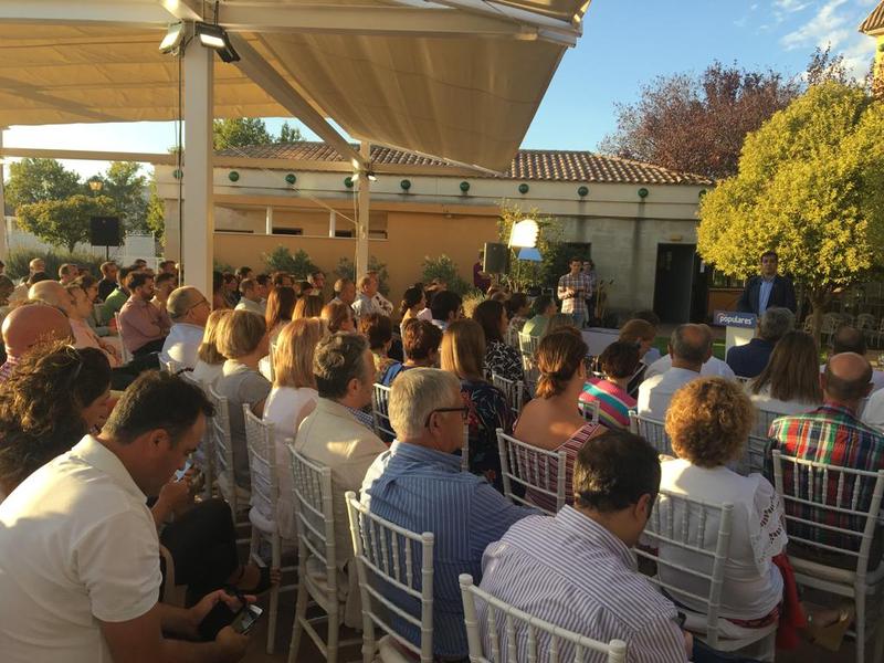 Requena lamenta la “incertidumbre” con la que arranca el curso político “por culpa de Pedro Sánchez y los intereses partidistas del PSOE”