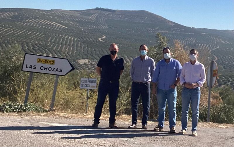 Diputados provinciales visitan Sabiote y exigen a Diputación el arreglo de carreteras como la JV-6010 o la JV-6012