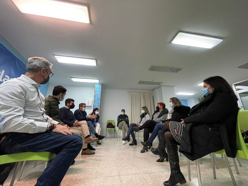 Reunión comarcal del Partido Popular en Alcaudete con la asistencia del vicesecretario regional de Política Municipal