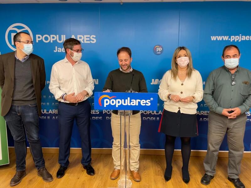 Domínguez agradece al Rector su postura y “pide al PSOE que siga su ejemplo, que dejen de calentar el ambiente y quieran un poco más a Jaén”